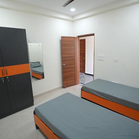 Ostello Olive-2 Coliving Pg Hyderabad Esterno foto